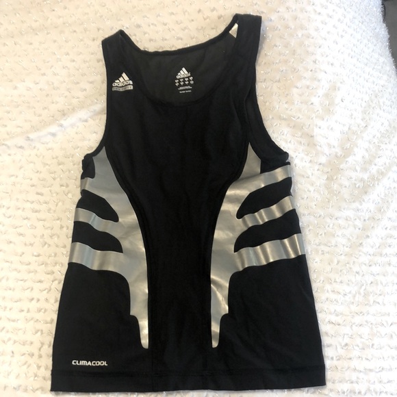 Medium adidas workout tank - Picture 1 of 4